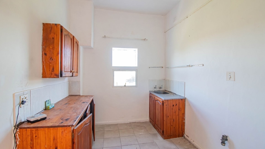 1 Bedroom Property for Sale in Quigney Eastern Cape